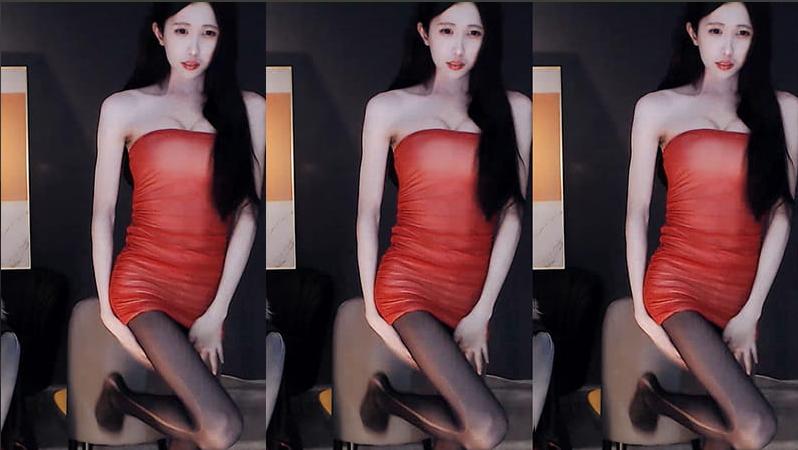 虎牙怡妹儿钞票枪热舞合集：这身材，这动作，谁顶得住[9V/523M]
