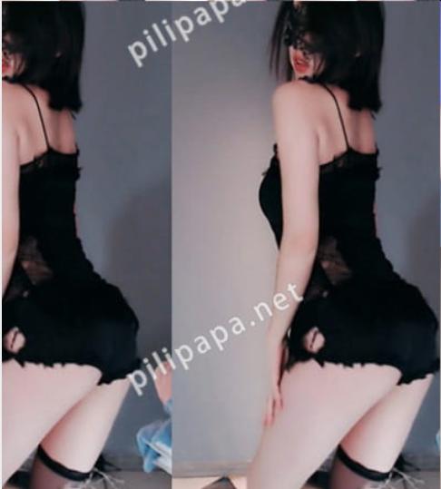 斗鱼林可可104支飞机群热舞视频：制服、内衣、热裤，每一帧都超标[104V/6.86G]