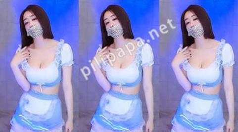 斗鱼女神一渔1私人定制舞蹈视频合集，制服、女仆、牛仔裤舞出视觉巅峰！[16v/4.5G]