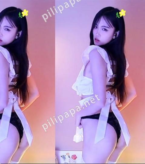 网易CC小野马付费群定制舞蹈合集，兔女郎+护士装每套都辣得过分[3V/626M]