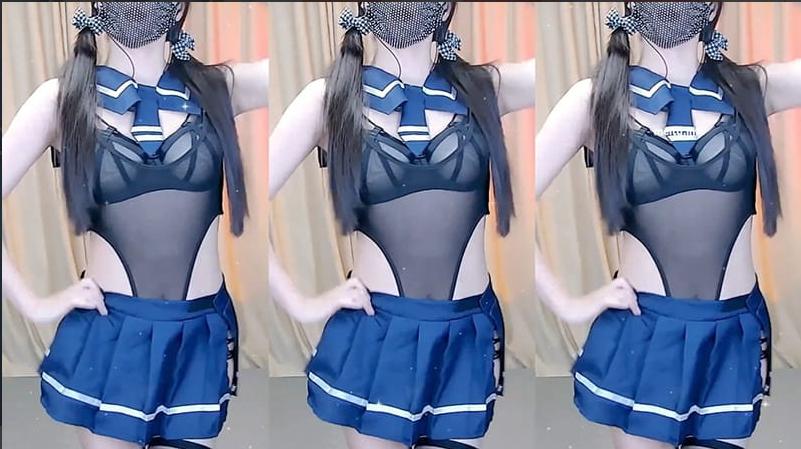 网易CC长腿允西土豪定制舞蹈，蕾丝、豹纹、透视制服造型美到离谱[6V/1.74G]