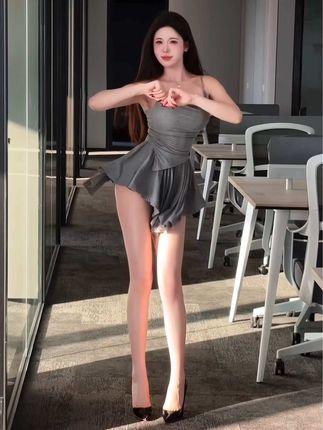 网易CC小微微超可爱，她如何通过可爱形象吸引粉丝？