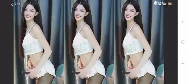 网易CC短腿微宁直播回放热门直播内容，回放舞蹈精彩片段