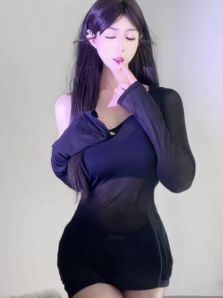 奶尤网易CC碎花裙热舞,这一经典造型有何吸引力? 奶尤网易CC碎花裙热舞,这一经典造型有何吸引力?