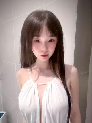 网易CC灰灰娜的高级舞蹈定制，体验极致内容的完美享受