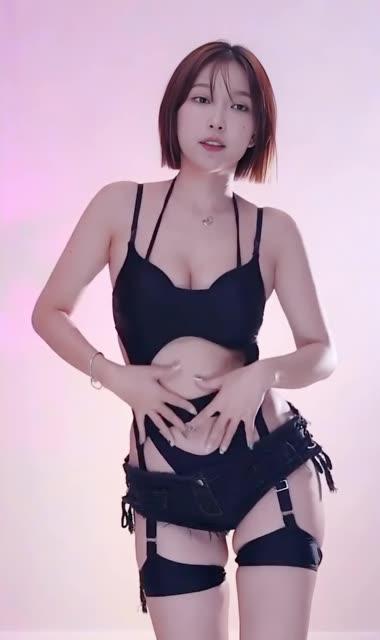 CC可可可宝儿付费群订制内容，近期资源一览