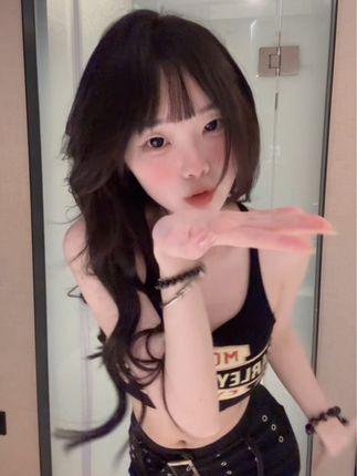 网易CC灰灰娜现在哪里直播?最新动态追踪 网易CC灰灰娜现在哪里直播?最新动态追踪