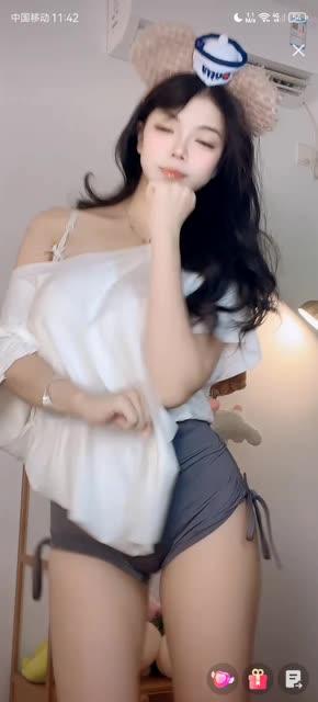 CC耶耶定制舞蹈全集微博推荐，从热议到收藏的必备资源