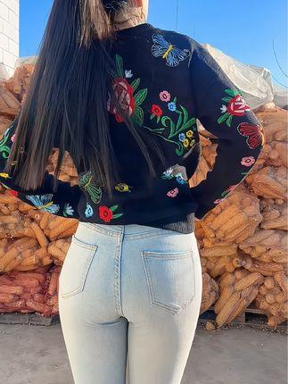 网易CC小果土豪千元定制视频分享，精彩舞蹈亮点解析