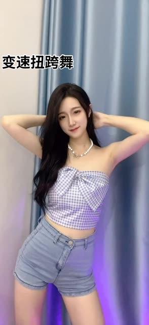 网易CC星莱铛铛群定制热舞的独特魅力，每一支舞蹈都有故事