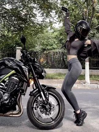 网易CC温婉私人定制舞蹈,独家视频如何获取? 网易CC温婉私人定制舞蹈,独家视频如何获取?