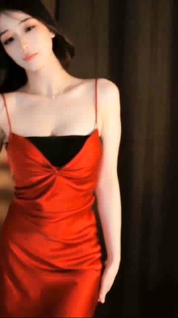 刘钞钞万元定制视频合集，粉丝抢购的背后故事