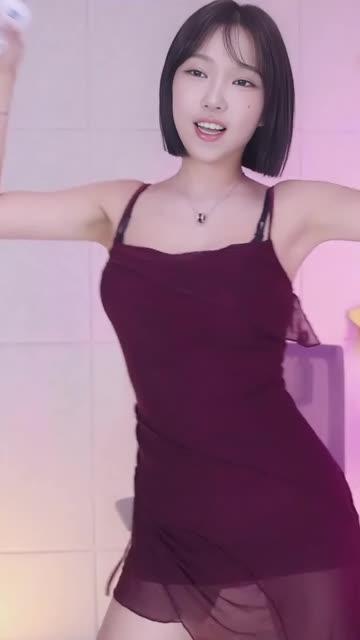 网易CC可可可宝儿订制服务，私人订制如何成为爆款