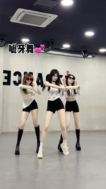 椰羊妹妹热舞视频合集,网易CC独家舞蹈表演一网打尽 椰羊妹妹热舞视频合集,网易CC独家舞蹈表演一网打尽