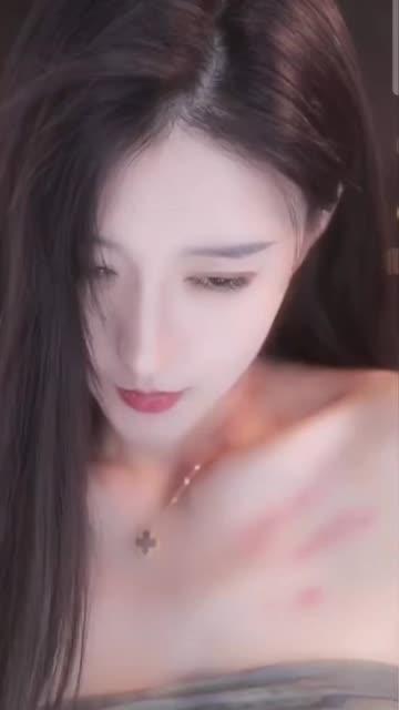 织梦痣铃有鱼表情舞解析，她的表情为何如此传神？