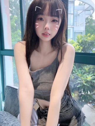 网易CC灰灰娜的职业发展历程，从主播到舞蹈艺术家的转变