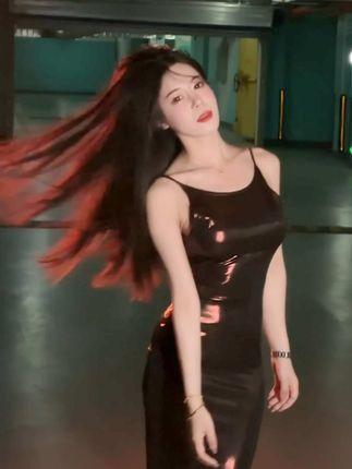 网易CC小微微直播活动集锦，一起回顾她的精彩直播时刻