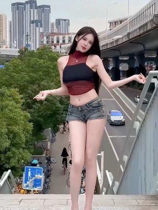 CC小微微私人定制内容剖析，专属定制内容为何备受追捧