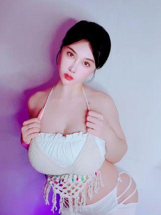 CC白妖妖微博热舞合集，最新动态和视频资源解析