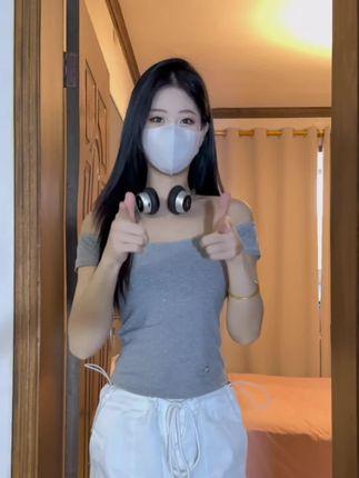 蓝云小园与可可露丽的对比分析，她们的风格有何不同？