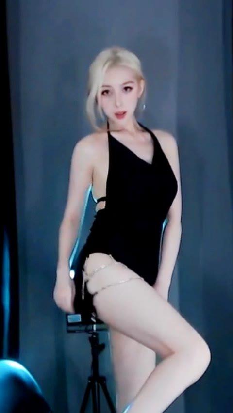 网易cc小恩雅专属定制剧情直播等合集