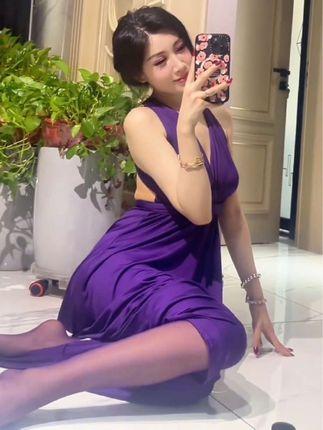 CC果果超哇塞呀红色战衣舞蹈,这一造型为何成为经典? CC果果超哇塞呀红色战衣舞蹈,这一造型为何成为经典?