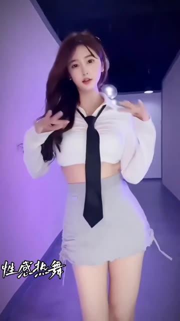 苏烟老师CC主播动态，最新舞蹈视频分享