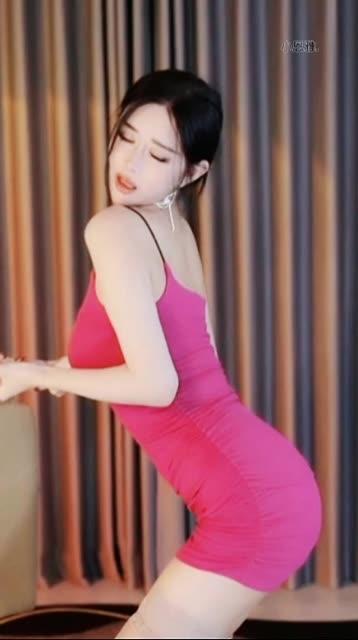 网易CC小恩雅一镜到底55分钟视频解析揭秘 网易CC小恩雅一镜到底55分钟视频解析揭秘