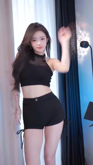 斗鱼乔妹真实名字叫什么，揭秘乔妹的真实名字及她的背后故事