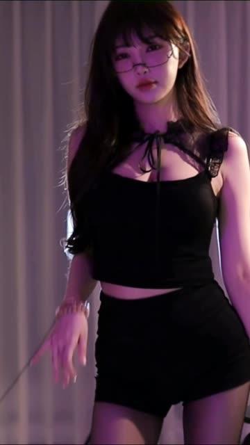 网易CC深田私人订制微博内容揭秘，粉丝们的热爱所在