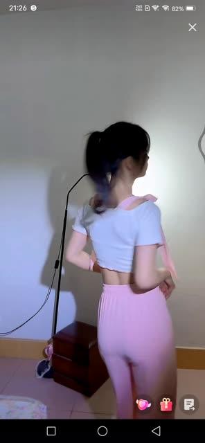 网易CC耶耶高级定制热舞合集,粉丝最爱的经典瞬间 网易CC耶耶高级定制热舞合集,粉丝最爱的经典瞬间