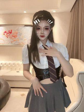 主播洛幽幽微博认证,如何找到她的官方账号? 主播洛幽幽微博认证,如何找到她的官方账号?