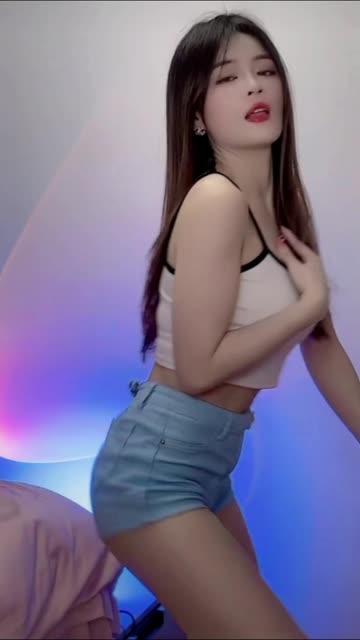 苏烟老师至尊版舞蹈视频合集，如何获取正版资源？