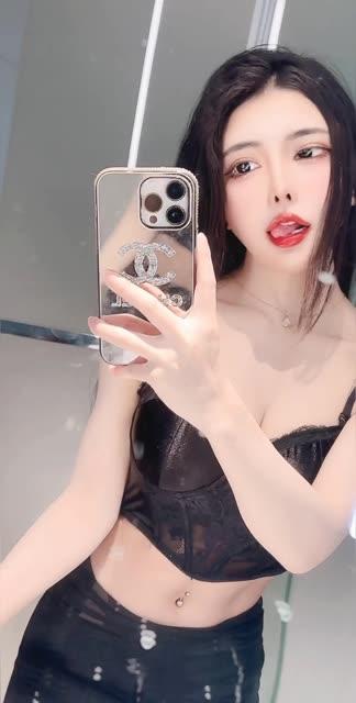 雪儿baby大号直播,如何观看她的最新直播? 雪儿baby大号直播,如何观看她的最新直播?