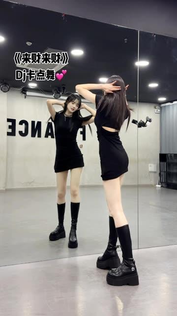 网易CC女主播椰羊妹妹粉丝见面会回顾，精彩瞬间