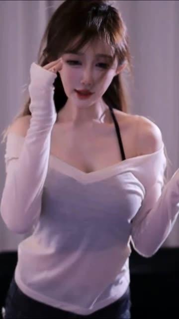 网易CC深田私人订制微博内容揭秘，粉丝们的热爱所在