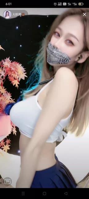 网易CC短腿微宁最新舞蹈视频至尊版热舞大放送，微宁定制视频解析