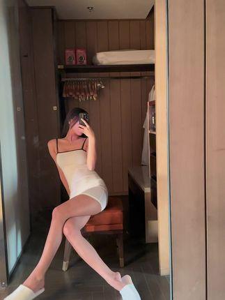 网易CC温婉表情舞合集,经典舞步与表情的完美结合 网易CC温婉表情舞合集,经典舞步与表情的完美结合