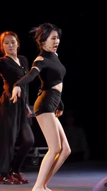 网易CC小吴同学万元定制作品全集，顶级表演全收录