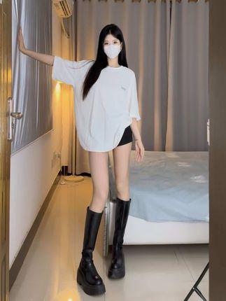 蓝云小园网络梗的来源解析,她为何成为热议焦点? 蓝云小园网络梗的来源解析,她为何成为热议焦点?