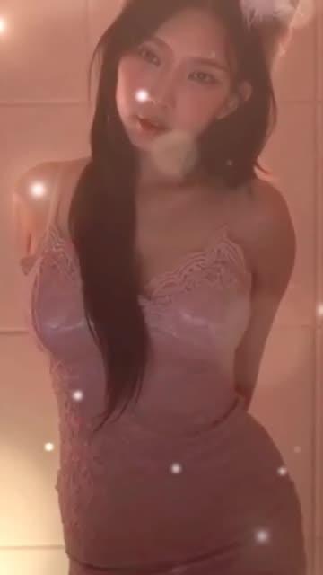 网易cc可可可宝儿热舞作品，从流行舞到原创表演