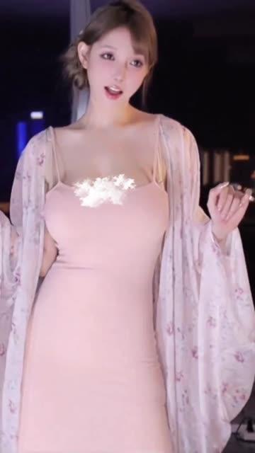 网易CC蜡笔小丸子定制舞蹈视频合集，独家资源揭秘