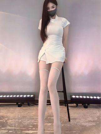 斗鱼何菱舞蹈高能三视角视频,观看她的三视角舞蹈表现 斗鱼何菱舞蹈高能三视角视频,观看她的三视角舞蹈表现