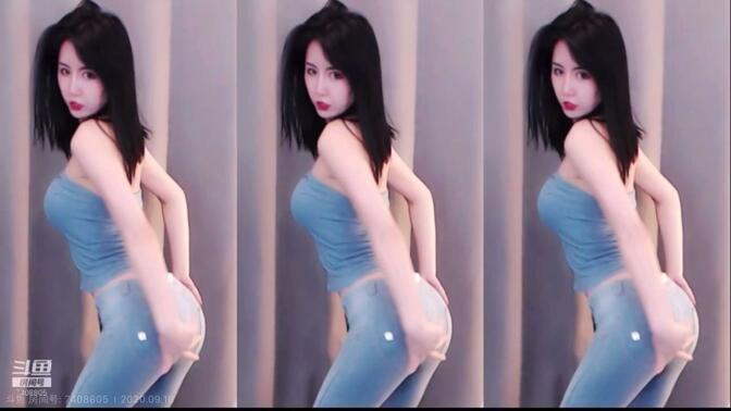 斗鱼何成琳舞蹈群号码，加入她的舞蹈爱好者群体交流