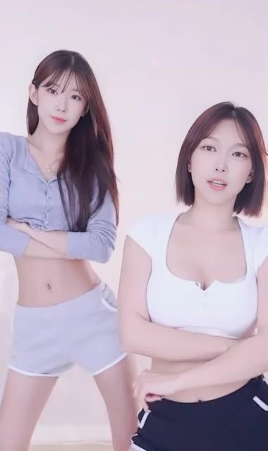 CC可可可宝儿定制热舞合集，专属舞蹈服务超详细解读