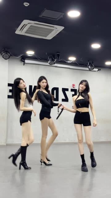 椰羊妹妹定制视频的背后故事，了解定制内容如何诞生