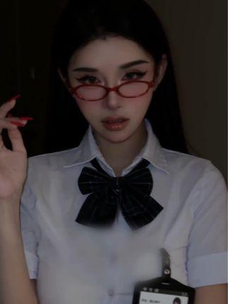 网易CC小恩雅土豪私人定制舞蹈视频真相大揭秘 网易CC小恩雅土豪私人定制舞蹈视频真相大揭秘