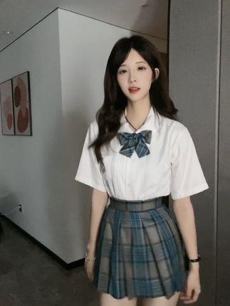 虎牙小狮子跳舞视频集，精选她的经典舞蹈作品