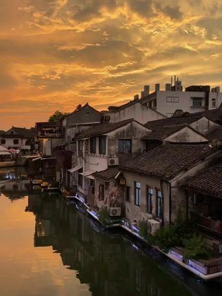 网易CC奈小喵直播跳舞频繁露出的完整版视频，精彩表演无删减