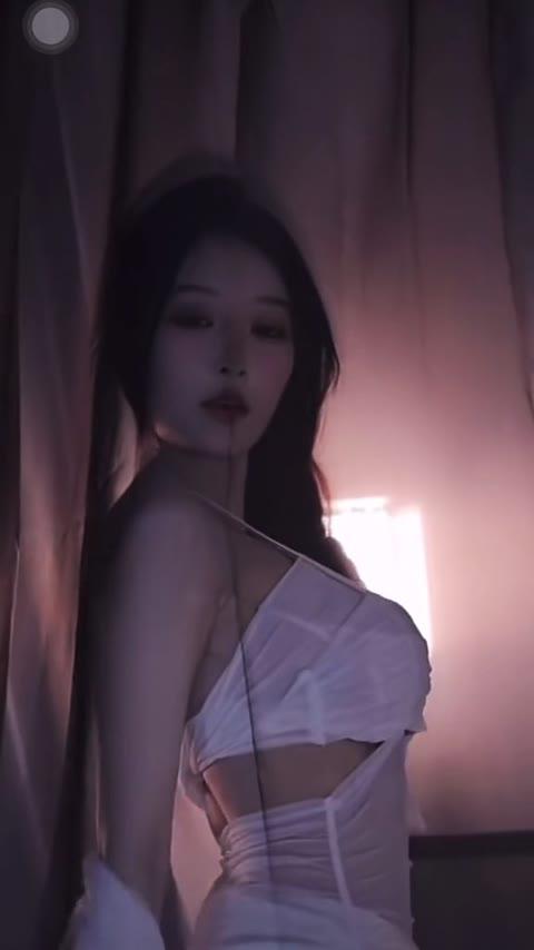 斗鱼辣条条私人订制是真的吗，分析辣条条私人定制服务的真实情况